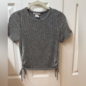 Black and White Striped Short Sleeve Top